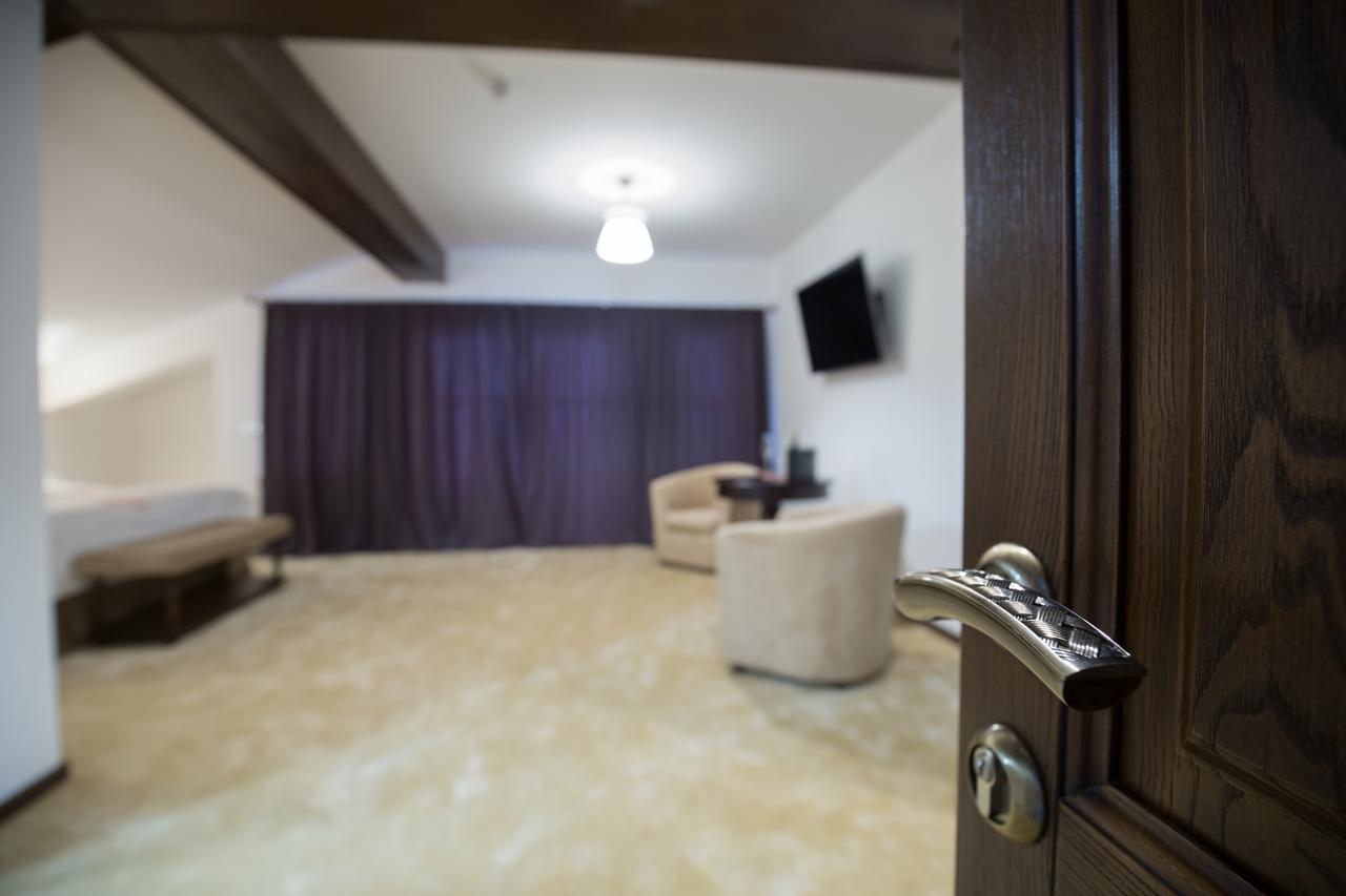 Bran Monte Crai Chalet מראה חיצוני תמונה